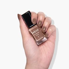 A deep, decadent brown on the cool side—with notes of taupe. Luxurious nail polishes that deliver gel-like wear and shine with effortless application. Formulated to provide nails with the perfect balance of strength and moisturization, this line is a breakthrough combination of high-impact color and our proprietary nail care —the result of a mindful approach that fuses the best of clean ingredients and effective, professional-level technology. GOOD TO KNOW Features the brand's signature 21+ free Natural Nail Care, Nail Hardener, Mudslide, Nail Polish Bottles, Primrose Oil, Dry Oil, Strong Nails, London Town, Free Products