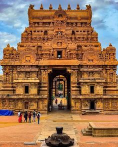 the entrance to an ancient temple in india