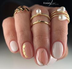 Simple Spring Square Nails, Short Nail Natural, Builder Gel Nails Design Short Natural, Ideas Para Uñas Cortas, Gelish Inspo, Short Round Nail Designs, Round Short Nails, Semi Nails, Elegant Wedding Nails