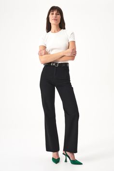 Our Heidi Jean will be your number one go-to. With its wide leg fit, high rise, and rinse black wash, this jean allows for maximum comfort while still looking chic. Crafted with a soft stretch for ease of movement, you'll never want to take them off! Rollas Jeans, Sailor Jean, Pocket Stitching, Ace And Jig, Long Jeans, Classic Jeans, Denim Design, Girls Wear, American Apparel