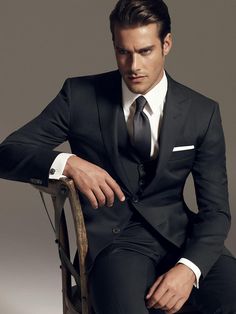 Suit Italian Style When It Is Best By Le Collezioni Italian Suit, Suit Black, Men’s Suits