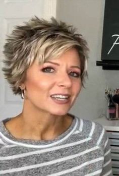 Short Hair Inspo Shag, Short Pixie Shag Haircuts For Fine Hair, Marilyn Hairstyles, Spiky Hairstyles For Women, Short Flippy Hairstyles, Hairstyles For Frizzy Hair, Flippy Hair, Haircut Gray Hair