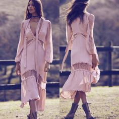 New Without Tag Size S This Romantic Number Was Designed In A Dusty Pink Hue With Lace Paneled Details And Attached Neck Tie. Fabric: 100% Rayon Care: Dry Clean. Made In Usa. Size And Fit: Model Is In A Size S; Model Is 5 Ft 9 In, Bust 33 In, Waist 24 In, Hips 34 In[Attr:Tags] For Love & Lemons Style Cd1471r-Fa16 Item No. 87472 Maxi Lace Dress, Dusty Rose Dress, Dusty Rose Color, Lemon Dress, Dress Dusty, For Love & Lemons, Love And Lemons, Lace Panelled, Lace Maxi Dress