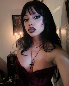 Maquillage Goth, Punk Makeup, Alt Makeup, Under Your Spell, Swag Makeup, Alternative Makeup, Cool Makeup Looks, Ethereal Makeup, Dope Makeup