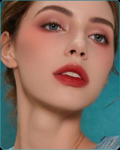 Romantic Makeup, Love Lock, Red Makeup, Wedding Makeup Looks, Makeup Looks Tutorial, Bridal Beauty, Shine On, Pretty Makeup, Aesthetic Makeup