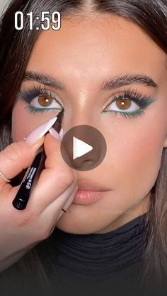 Green Eyeshadow Look, Green Eyeliner, Makeup Looks For Green Eyes, Bridal Makeup Natural, Homecoming Makeup Browneyes, Green Eyeshadow, Creative Eye Makeup, Makeup Homecoming, Makeup Looks For Brown Eyes