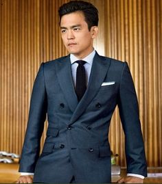 DB #GQ Suit Asian Men, Gq Suits, John Cho, Suit Guide, A Man In A Suit, Man In A Suit, Asian Man, Sleepy Hollow, Men Style Tips