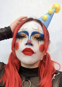 Halloween Costumes Body Painting, French Clown Pierrot, Sparkly Clown Makeup, White Face Clown Makeup, Red And Blue Clown Makeup, Pink And Blue Clown Makeup, Fun Clown Makeup, Crying Clown Makeup, Payasa Makeup