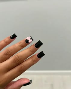 Cute Shorties Nails, Short Dramatic Nails, Junk Nails Short, Cutesy Nails, Duck Nails, Drip Nails, Colored Acrylic Nails, Girly Acrylic Nails