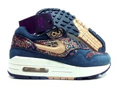 DESCRIPTION NIKE AIR MAX 1 LIB QS RUNNING SHOE SIZE: US WOMEN'S 5/ UK 2.5/ BR 33.5/ EUR 35.5/ CM 22 COLOR: ARMORY NAVY/VACHETTA TAN-SAIL CONDITION: BRAND NEW, NEVER WORN BOX: ORIGINAL BOX SKU: 540855-402 REMARK:  WE ONLY POST OUR OWN PICTURES ALL OUR ITEMS ARE 100% AUTHENTIC GUARANTEED SHIPPING We offer free shipping within the USA via usps priority mail with tracking number. Express service available upon customer’s request (shipping cost may apply). We ship to APO/FPO addresses. International Navy Outfit, Black Inspiration, Heart Shoes, Nike Air Max 1, Nike Shoes Women, Air Max 1, Running Shoe, Air Max Sneakers, Air Jordan Sneaker