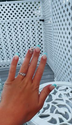 Short Gel Nails Western, Country Concert Gel Nails, Nails 2023 Trends Country, Western Dip Nail Ideas, Simple Punchy Nails, Short Acrylic Nails Designs Western, Cattle Brand Nails, Western Inspo Nails