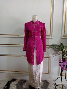 #bajukurung #bajumalaysia #kurungmalaysia #payetbaju Braidsmaid Dresses, Weddding Dress, Kebaya Muslim, Simple Gowns, Hot Pink, Dresses, Clothes