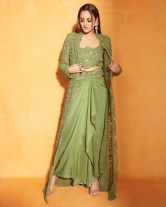 Indian Bridesmaid Dresses, Ethnic Outfits, Indian Bridal Outfits, Stylish Party