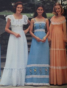 70s Fashion | What Did Women Wear in the 1970s? 1970s Summer Dress, Jumpsuits Elegant, Decades Fashion, Vintage Magic, Fashion 1970s, Gaun Fashion