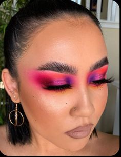 Funky Eye Makeup, Dramatic Makeup Looks, Grad Makeup, Fun Makeup, Rave Makeup, Colorful Eye Makeup, Jaclyn Hill