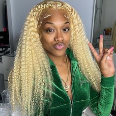 Shop #2, #27 Blonde Wigs, #33 Wigs and more Wigs for Queens at VSHOW HAIR Pick your styles, we have full lace wigs, lace front wigs, lace closure wigs, 13x4 lace wigs, 13 Human Hair Wigs Blonde, Dyed Blonde Hair, Blonde Curly Hair, 613 Blonde, Honey Blonde Hair, Air Dry Hair, Deep Wave Hairstyles, 100 Human Hair Wigs, Light Hair Color