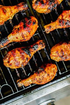 Grilled Chicken Legs Marinade, Chicken Drumstick Marinade For The Grill, Chicken Leg Marinade For The Grill, Grilled Chicken Legs Recipes, Grilled Chicken Leg Recipes, Grilled Dinners, Dry Rub Chicken, Bbq Chicken Drumsticks, Pork Slow Cooker