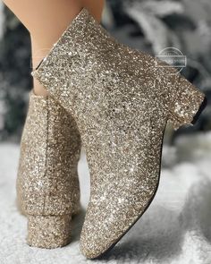 Boots Women Christmas Glitter Zipper Chunky Heel Ankle Boot Sequins Round Toe Chunky Heels Ankle Round Toe Sneakers, Chunky Heel Ankle Boots, Christmas Glitter, Boots Patterns, Colorful Heels, Round Toe Shoes, Shoes Boots Ankle, Chic Type, Heel Ankle Boots