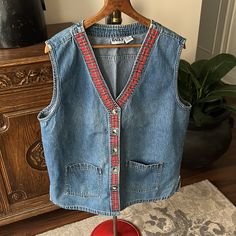 Vintage Denim Vest With Plaid Trim Plus Size 2x Vintage Denim Vest, Coats Vintage, Vintage Jackets, Vintage Jacket, Denim Vest, Repurpose, Vintage Denim, Vintage Ladies, Color Blue