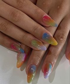 Aura Nail Inspiration, Alcohol Nail Art, Aura Nails With Gems, Eyeshadow Nail Art, Artsy Nails Designs, Chrome Aura Nails, Kitsch Nails, Jazzy Nails