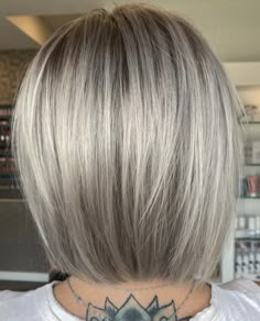 Grey Blonde Hair, Silver Blonde Hair, Hair Blond, Balayage Ombre, Silver Blonde, Bob Haircut For Fine Hair, Blending Gray Hair, Hair Affair, Haircut And Color