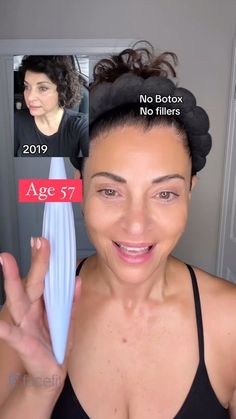 FaceFit Canada | What is my daily routine like? This has been a highly requested video so follow along with me and enjoy 😊 #stretch #naturalfacelift… | Instagram Face Massage With Roller, Nasolabial Folds Exercises, Facial Exercises For Jowls, Anti Aging Massage, Facial Routine Skincare, Natural Face Lift, Face Tightening, Face Yoga Facial Exercises