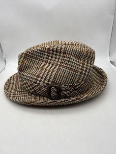 Vintage Kanyon Road Headwear Tweed Fedora Size 7 1/8. This Fedora is in pretty good condition, the crown of the hat is a little squished. Casual Plaid Hat For Fall, Brown Tweed Hat For Fall, Casual Beige Fedora For Winter, Casual Tweed Hat With Curved Brim, Fitted Tweed Hat For Fall, Casual Brown Fedora For Fall, Fitted Tweed Hat Casual Style, Fitted Tweed Fall Hat, Fitted Tweed Casual Hat