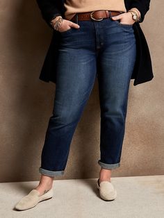 Banana Republic Plus Size, The Simplified Saver, Outfit Ideas For Women Over 40 Plus Size Fall Fashion, Plus Jeans Outfit Plus Size, Clothes For Short Curvy Women, Fall Short Outfits, Jeans For Women Over 60 Casual Outfits, Plus Size Trendy Outfits 2024, Curvy Corporate Fashion