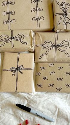 Gift Wrapping Inspiration, Gift Inspo, Christmas Inspo, Christmas Aesthetic, Cute Crafts, Homemade Gifts, Cute Gifts, Christmas Time, Diy Gifts