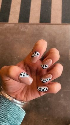 Aesthetic Acrylics, Country Acrylic Nails, Cowboy Nails, Western Nails, Country Nails, Turquoise Nails, Cow Nails, Plain Nails