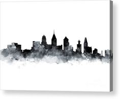 a black and white photo of a city skyline