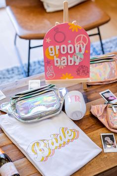 there are many items on the table to be used for baby showering and other activities