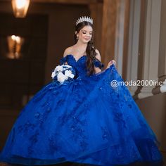 Quinceanera Dresses Sapphire Blue, Royal Blue Quinceanera Ramo, Navy Blue Quince Dress, Quinceanera Dresses Royal Blue, Navy Blue Quince, Dark Blue Quinceanera Dresses, Royal Blue Quince Dress, Dresses Quinceanera Blue