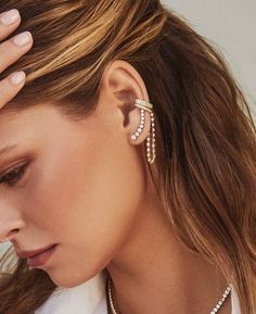 Ear Cuffs, Rihanna Ear Piercings, Expensive Jewellery, Gold And Diamond Earrings, Diamond Earring, Expensive Jewelry, Ear Piercing, The Ear, Left Or Right