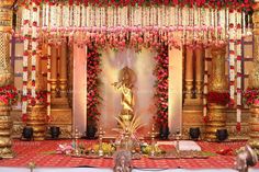 Traditional Stage Decoration For Wedding, Tamil Marriage Stage Decoration, Tamil Wedding Decor, Hindu Wedding Stage Decoration, Tamil Wedding Stage Decoration, Simple Hindu Wedding Stage Decorations, Tamil Wedding Inspiration, Muhurtham Backdrop, Hindu Marriage Stage Decoration