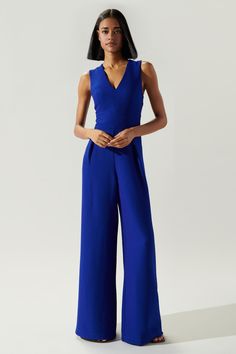 Klara Wide Leg Jumpsuit – Sugarlips Work Jumpsuit Outfit, Event Planner Outfit, Blue Jumpsuits Outfit, Green Jumpsuit Outfit, Jumpsuit Outfit Wedding, Jumpsuit Modern, Light Blue Jumpsuit, Prom Jumpsuit, Gala Outfits