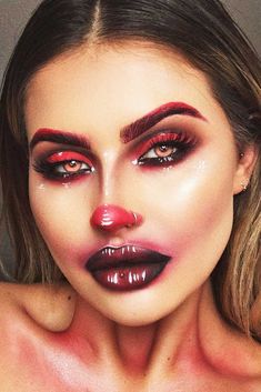 Halloween Editorial Makeup, Glam And Gore Makeup, Gory Glam Halloween Makeup, Glam Gore Makeup, Glam Monster Makeup, Beautiful Halloween Makeup, Vampire Look, Halloween Make-up Looks, Halloween Beauty