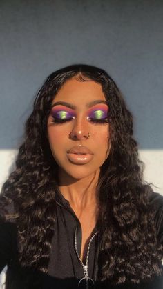 #follow #mrskyasiasmith #makeuplooks #makeup #makeuplover #beautyblog #beauty #blogging #blogger #blog Makeup Ideas Natural Brown, Sparkle Makeup, Natural Everyday Makeup, Color Eyes, Brunette Makeup, Dramatic Makeup, Black Women Makeup, Dark Makeup