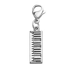 a silver key chain with the word'i love you'written on it