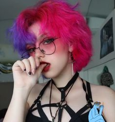 Punk Dyed Hair, Alt Colored Hair, Alt Hair Dye Ideas Short Hair, Short Dyed Hair Grunge, Short Hair Pink, Short Bright Colored Hair, Emo Short Hair, Goth Hair Color, Alt Hair Dye Short