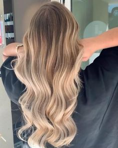 Ombre Hair From Brown To Blonde, Bronde Balayage Long Hair, Balayage Long Hair Blonde, Brown To Blonde Balayage Long, Brown To Light Blonde Balayage, Long Balayage Hair Blonde, Blond Balayage Hair On Brown Hair, Light Brown Hair With Blonde Highlights Long, Light Blonde Balayage On Brown Hair