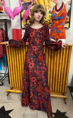 "70,s Vintage Boho Woodstock Printed Maxi Trippy Printed Flower Power!..Oh Yeah! Bishop sleeve ,fashioned by John McBain. Side Splits !....material rayon . Bust 34\"-86cm,...waist 26\"-65cm.. Hip 36\"-91.5cm" 70s Boho Dress, 70s Folk Aesthetic, 70 Dresses Style 70s Fashion, 70’s Fashion Women, Vintage Dresses 70s, Authentic 70s Fashion, 70s Formal Dress, Flower Child Outfits, Flower Power Outfit