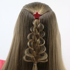 Christmas Hairstyle Archives - Babes In Hairland Loop Braid, Tree Braids, Vevey, Peinados Fáciles Para Cabello Corto, Christmas Hairstyles, Funny Girl, Holiday Hairstyles, Long Blonde, Crazy Hair Days