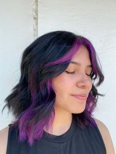 Face Framing Highlights Colorful, Dyed Framing Pieces Hair, Hidden Vivid Hair Color, Hair Color Frame Face, Hair Color Face Frame, Fun Hair Color Ideas For Dark Hair, Dark Purple Halo Hair, Face Framing Purple Highlights, Dark Hair With Vivid Money Piece