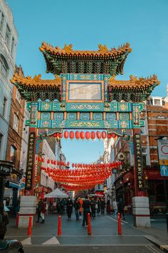 Chinatown London, Best Markets In London, London Cafe, London Bucket List, London Vibes, Restaurants In London, Travel Guide London, London Shopping, London Aesthetic