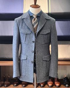 Winter Outfits Men Jackets, Husband Fashion, Dapper Mens Fashion, Classic Wear, Classy Suits, Suit Collection