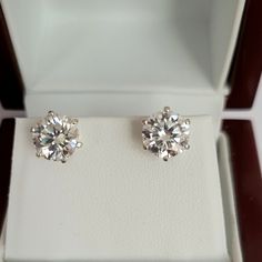 New 4ct Moissanite Diamonds Stud Earrings, 2ct Each Stone , 8mm , White G Color,Vvs1 Clarity. Sterling Silver, Push Back Setting . Gift Box Included! Shipping Available! Moissanite Scores 9.25 On The Mohs Scale Of Hardness. That Makes It The Hardest Gemstone Used In Jewelry Next To Diamonds (Which Is A 10). Sparkle Wise, Moissanite Has An Even Higher Refractive Index Than Diamonds, So It's Even Sparklier Than A Diamond. Moissanite Can Also Resist Heat Just As Well As Diamond Mohs Scale, Moissanite Diamonds, Diamond Earrings Studs, Gift Box, Jewelry Earrings, Diamonds, Sparkle, Heat, Stud Earrings