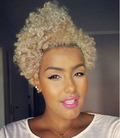 Blonde Natural Hair, Cabello Afro Natural, Blonde Natural, Tapered Natural Hair, Natural Hair Cuts, Tapered Hair, Cut Life, Beautiful Natural Hair