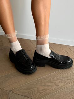 These beautiful handmade mesh sheer socks are perfect for every woman who wants to add a touch of elegance and sophistication to her look. The unique thin mesh tulle fishnet design makes them perfect for any celebration, from a formal wedding to a casual night out with friends. The socks are made from high-quality materials, including lace mesh, tulle, and fishnet, and are designed to fit comfortably and securely on your feet. The lace mesh tulle fishnet design adds a touch of femininity and rom Lace Socks Outfit, Tulle Socks, White Fishnets, Korea Trip, Mesh Socks