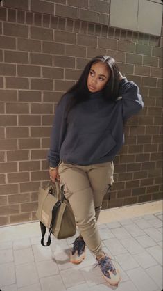 Curvy Women Jeans, Black Sheep, Cute Swag Outfits, Simple Trendy Outfits, Black Women Fashion, Curvy Girl Outfits, Tomboy Fashion, Cute Simple Outfits, Outfit Inspo Fall